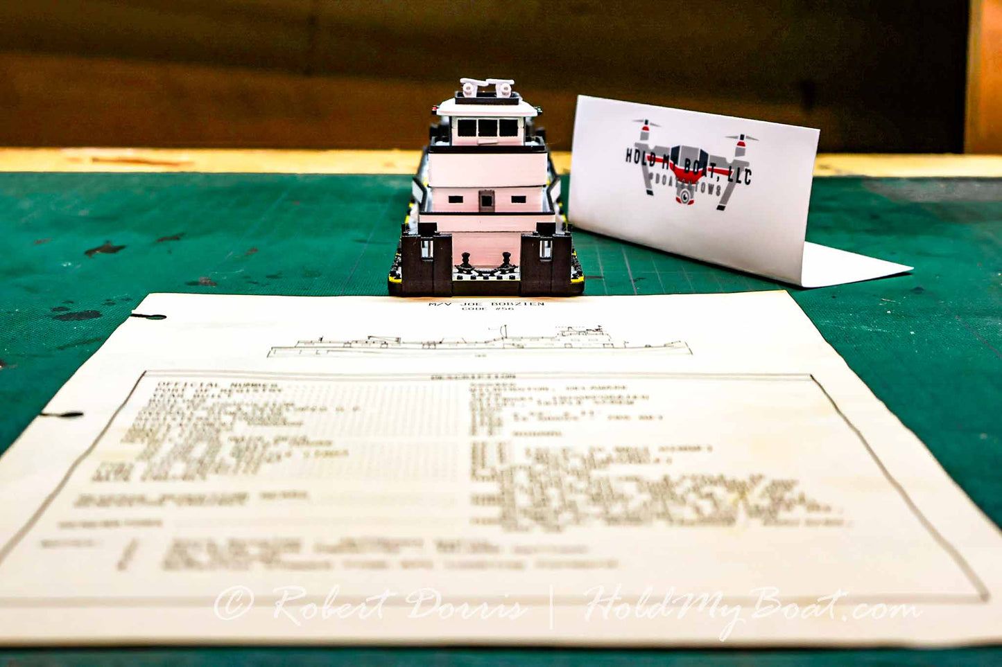 M/V Lewis B. Strait / Joe Bobzien Towboat Model