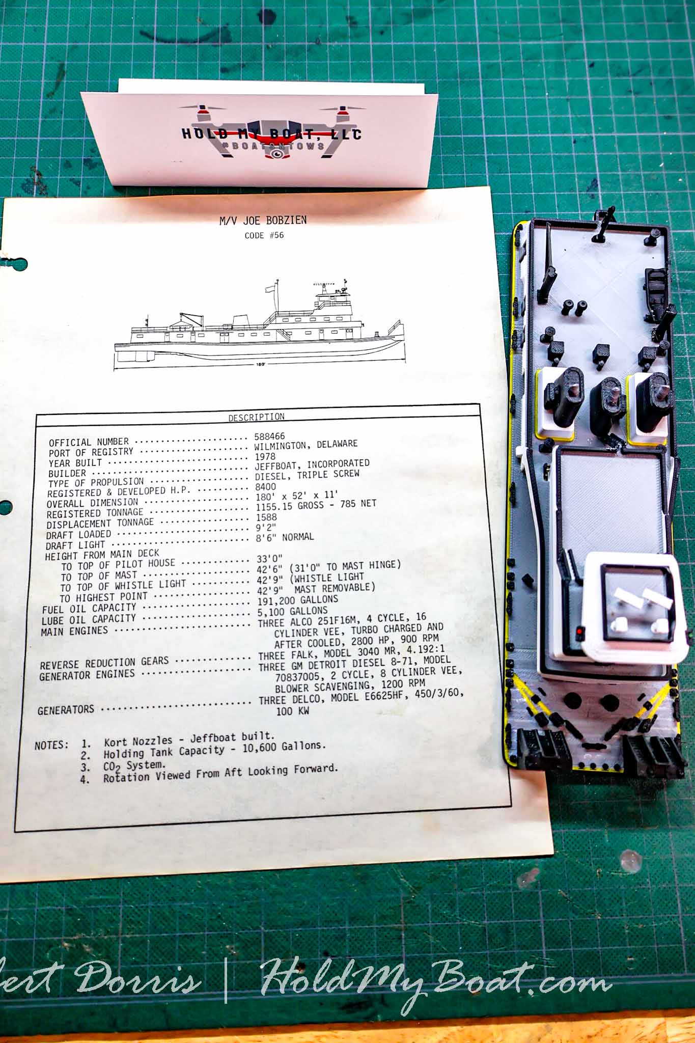 M/V Lewis B. Strait / Joe Bobzien Towboat Model