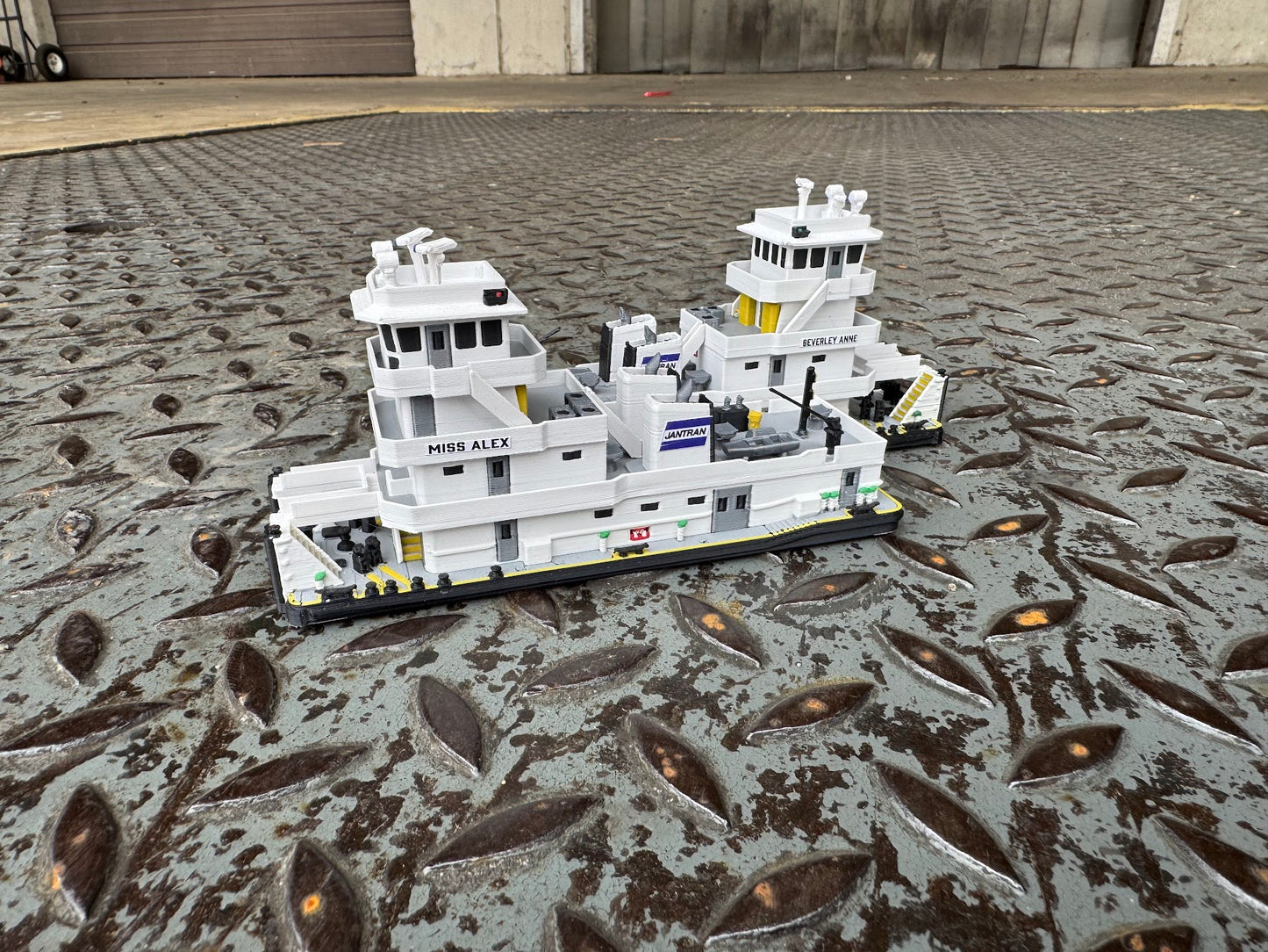 M/V Beverly Ann & Miss Alex Towboat Models