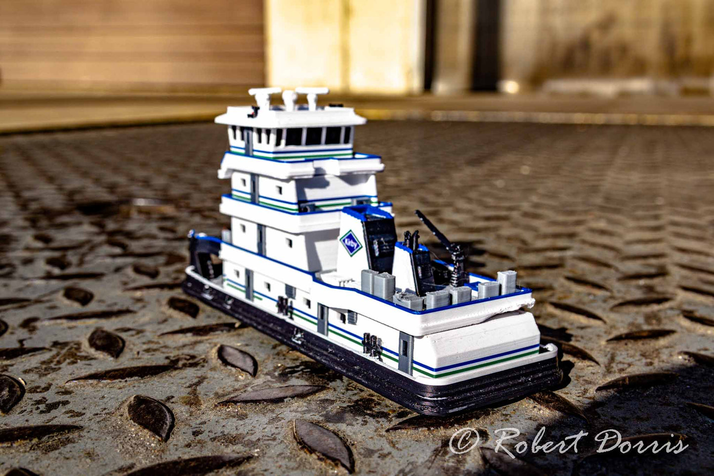 MV Lester Parker Towboat Model + Unit Tow