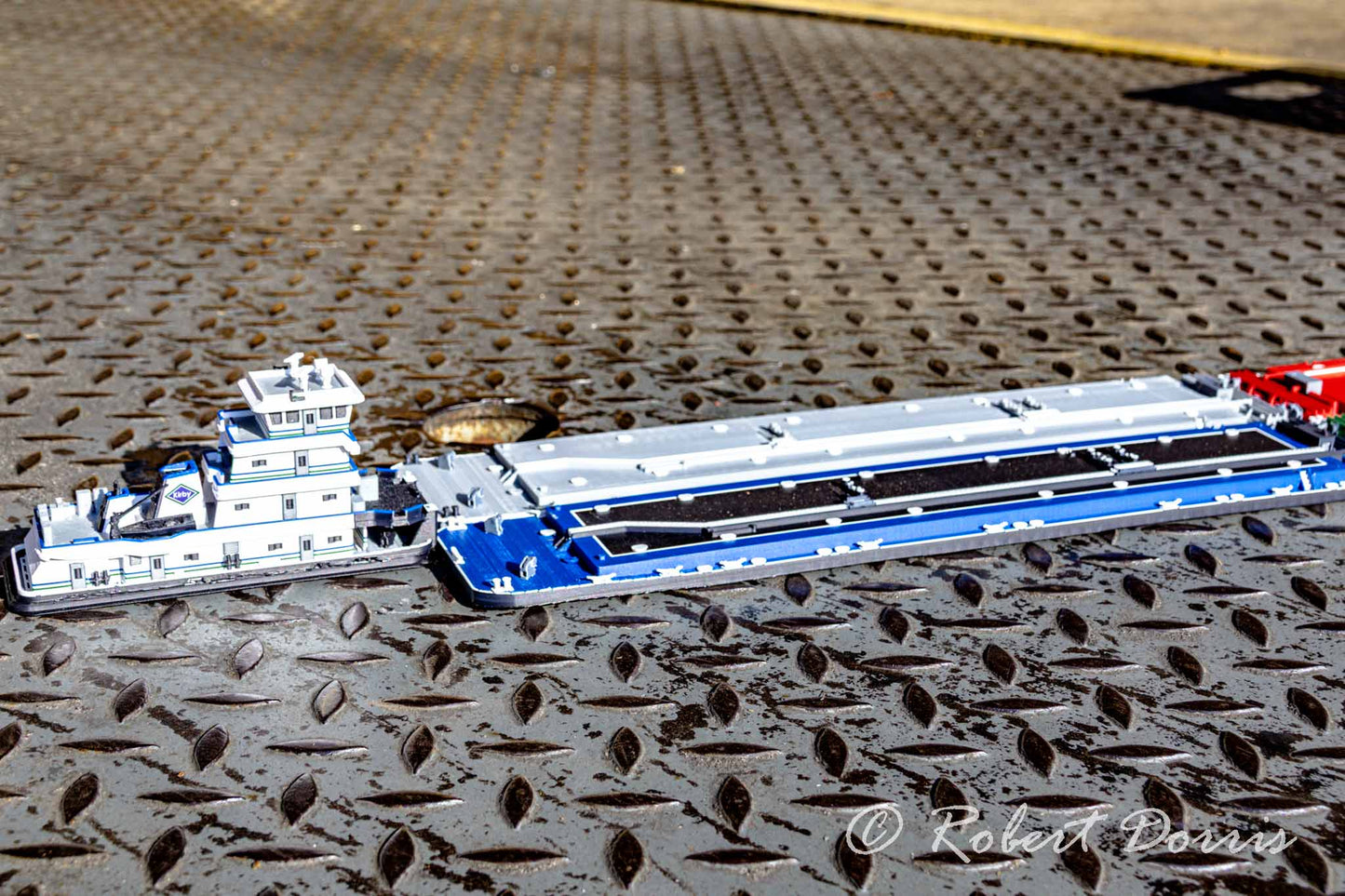 MV Lester Parker Towboat Model + Unit Tow