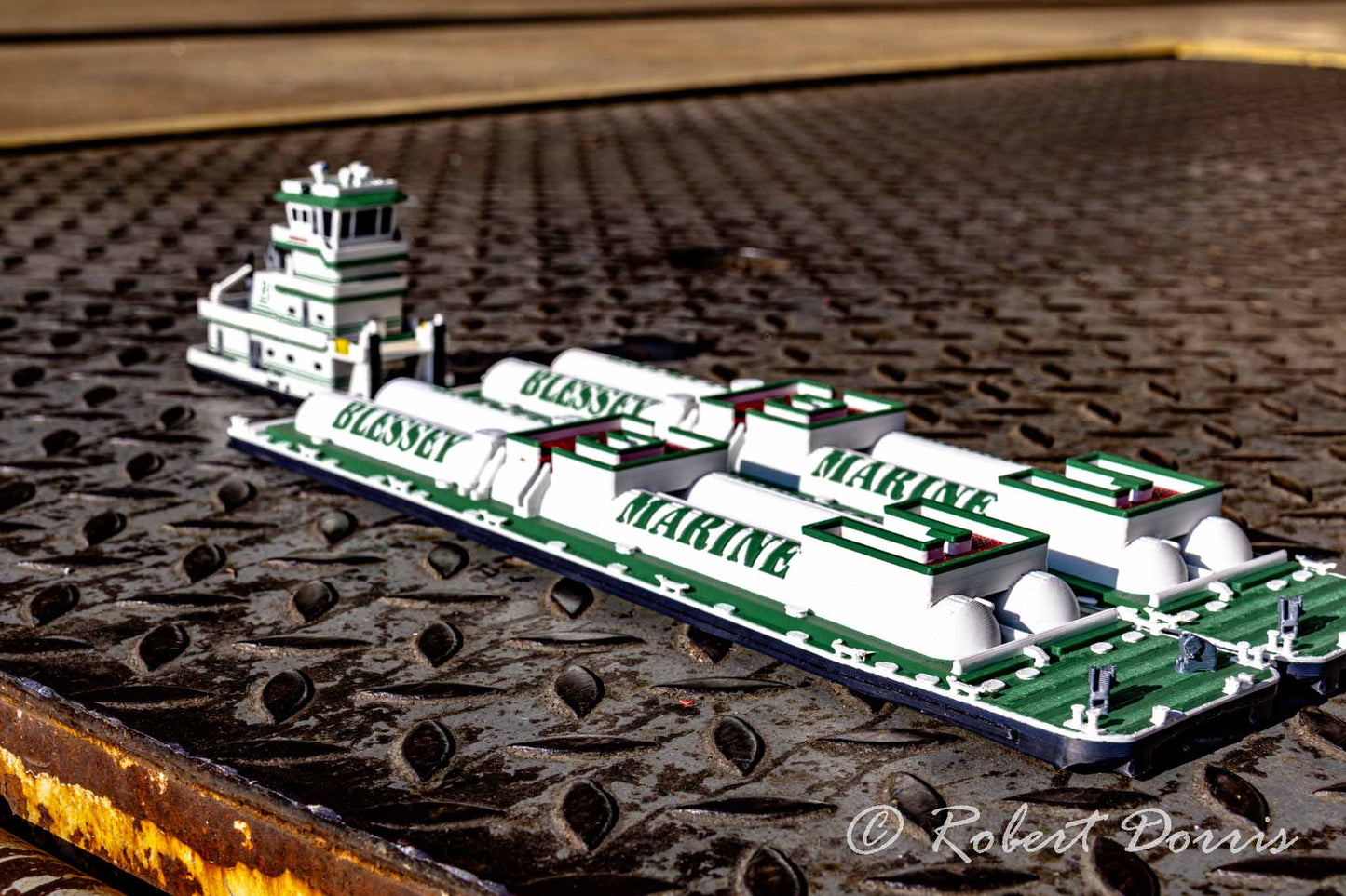 M/V Erin C. Grenon Towboat Model + Pressure Barges