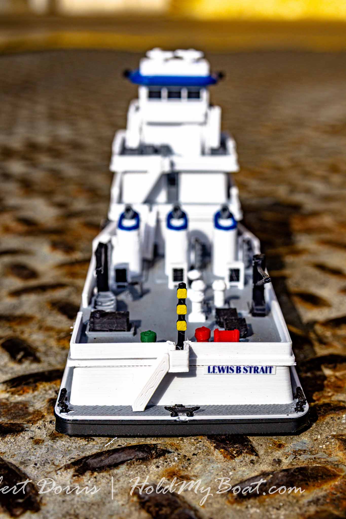 M/V Lewis B. Strait / Joe Bobzien Towboat Model